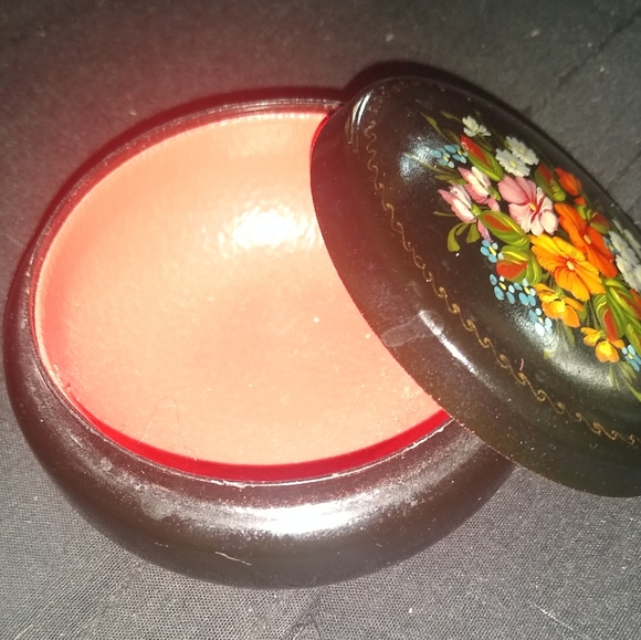 Hand Painted Russian Trinket box - Picture 2 of 6